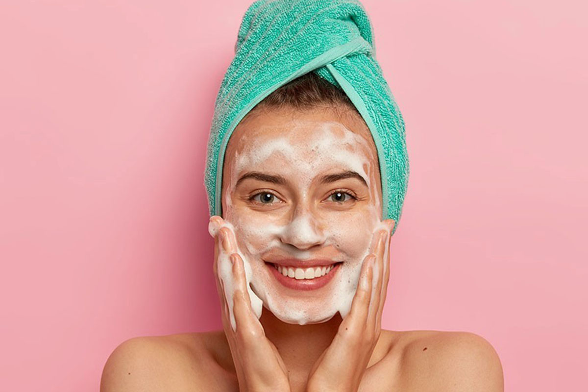شوینده صورت چیست؟